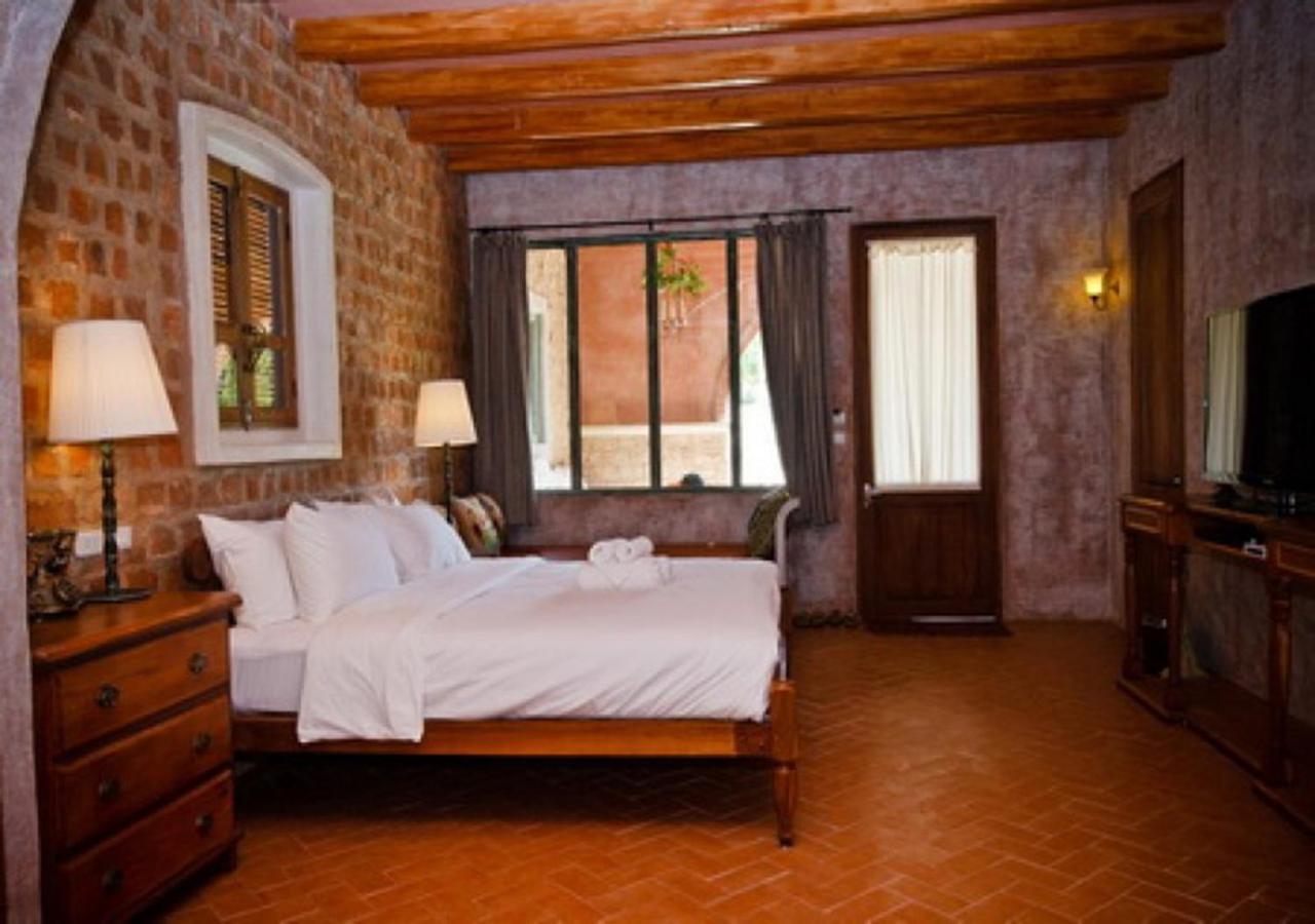 La Toscana Suan Phueng Exterior photo