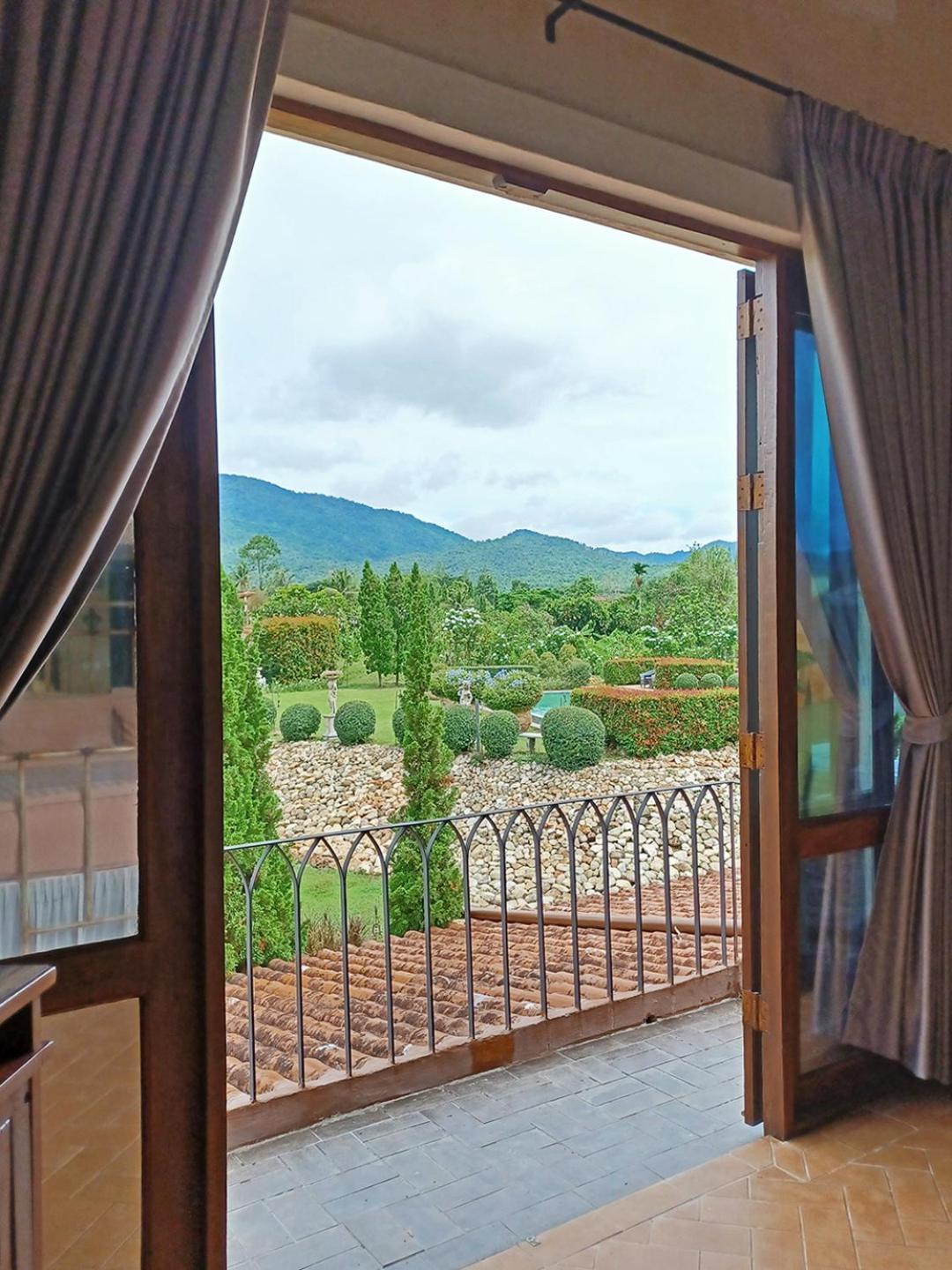 La Toscana Suan Phueng Exterior photo